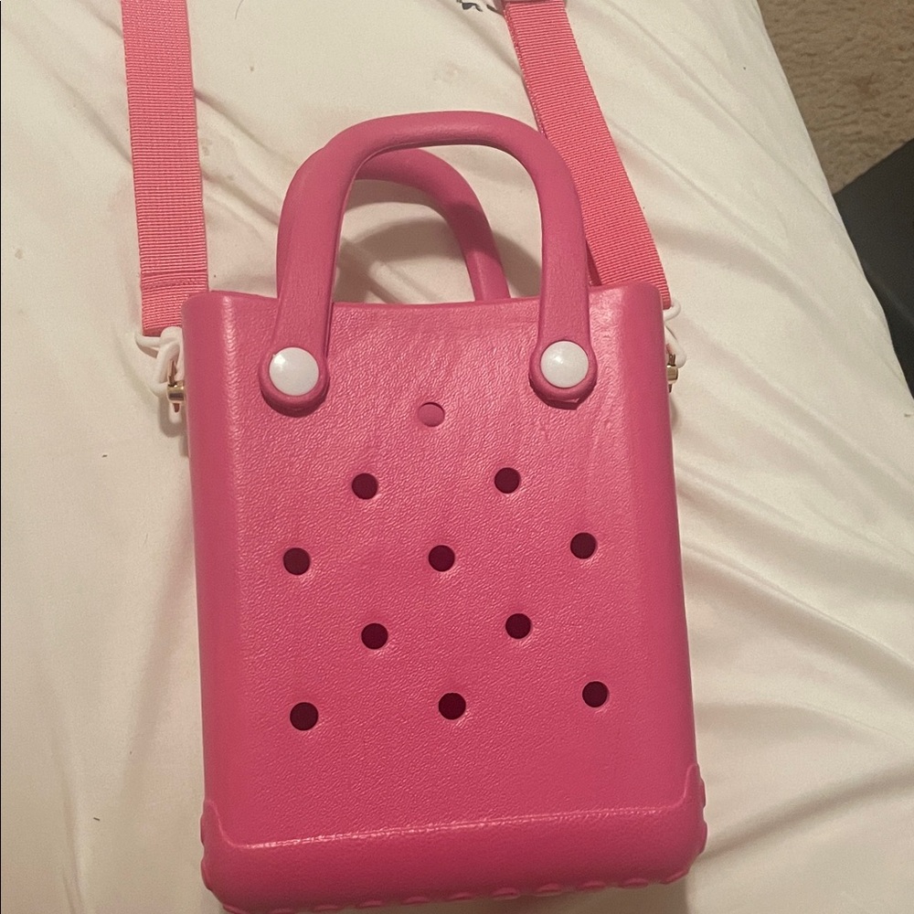 Hot Pink Crossbody Croc Purse